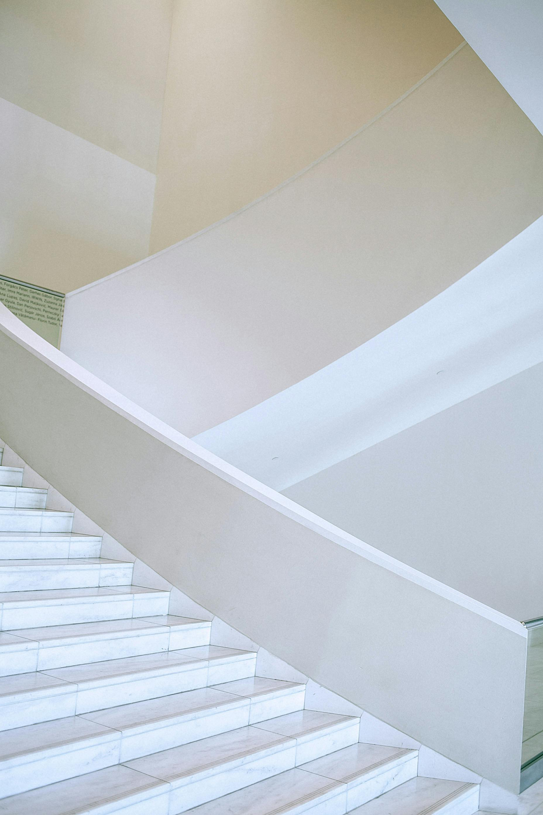escaleras blancas